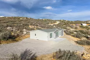 280 N Old Coach Trail, Dewey-Humboldt, AZ 86327 - Photo 27