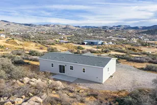 280 N Old Coach Trail, Dewey-Humboldt, AZ 86327 - Photo 3