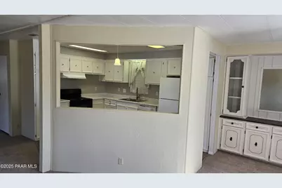 10330 Manzanita Trail, Dewey-Humboldt, AZ 86327 - Photo 15