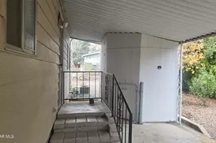 10330 Manzanita Trail, Dewey-Humboldt, AZ 86327 - Photo 41