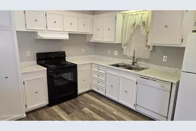 10330 Manzanita Trail, Dewey-Humboldt, AZ 86327 - Photo 11