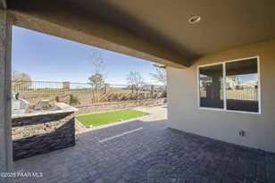 823 N Morales St, Dewey-Humboldt, AZ 86327 - Photo 31