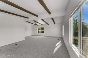 23865 W Coleman Dr, Congress, AZ 85332 - Photo 7