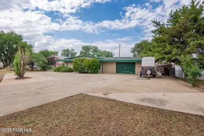 4537 N Katie Circle #East, Prescott Valley, AZ 86314 - Photo 3