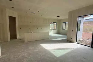 4335 N Larkin Ave, Prescott Valley, AZ 86314 - Photo 9