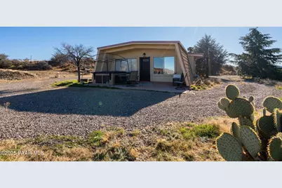 16928 W Trap Road, Kirkland, AZ 86332 - Photo 19