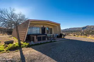 16928 W Trap Rd, Kirkland, AZ 86332 - Photo 1