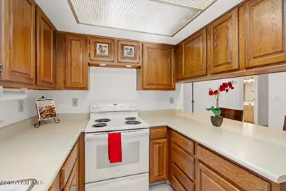 333 W Leroux Street #C4, Prescott, AZ 86303 - Photo 9