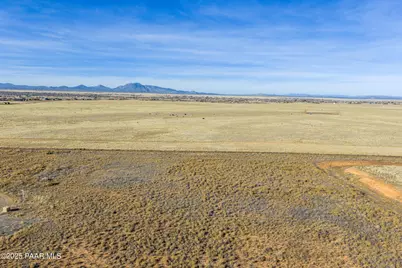 10116 E Songbird Way, Prescott Valley, AZ 86315 - Photo 5