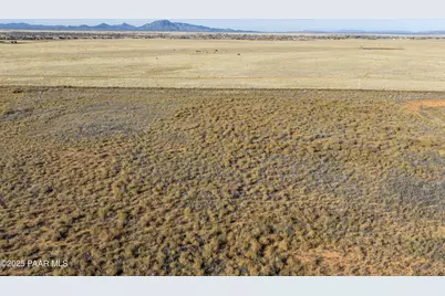 10116 E Songbird Way, Prescott Valley, AZ 86315 - Photo 9