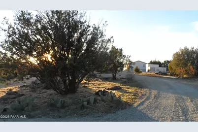 20920 E Bright Sun (4.16 Acres) Way, Mayer, AZ 86333 - Photo 17