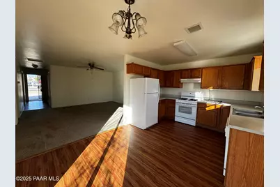 3335 N Yavapai Court #B, Prescott Valley, AZ 86314 - Photo 11