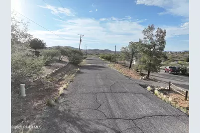 20417 E Foothill Drive, Mayer, AZ 86333 - Photo 7