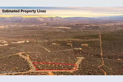 402D E Raider Way, Dewey-Humboldt, AZ 86327 - Photo 1