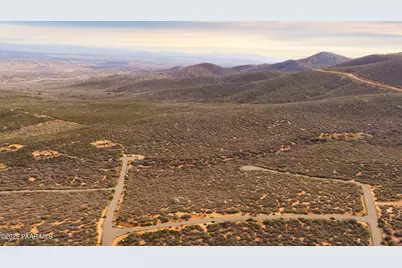 402D E Raider Way, Dewey-Humboldt, AZ 86327 - Photo 7