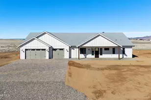 6424 E Copperfield Dr, Prescott Valley, AZ 86315 - Photo 3