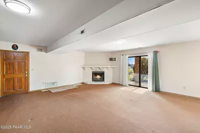 11545 E Manzanita Trail, Dewey-Humboldt, AZ 86327 - Photo 25