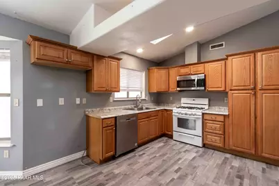 7866 E Siesta Lane, Prescott Valley, AZ 86314 - Photo 7