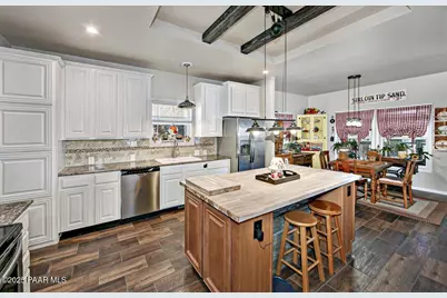 11350 E Sarah Jane Lane 154, Dewey-Humboldt, AZ 86327 - Photo 7