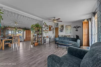 30040 W Redbird Road, Wittmann, AZ 85361 - Photo 9