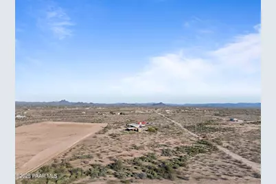 30040 W Redbird Road, Wittmann, AZ 85361 - Photo 31