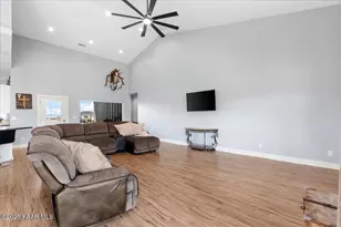 10660 E Colt Rd, Prescott Valley, AZ 86315 - Photo 35