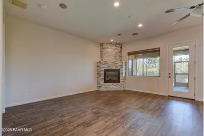 6680 E Brombil Street, Prescott Valley, AZ 86314 - Photo 17