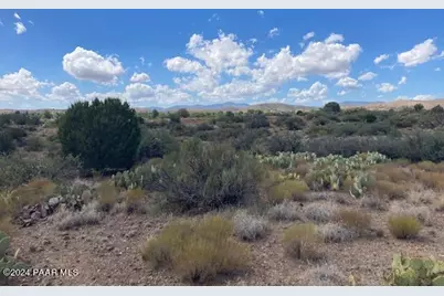 20861 E Park View Lane, Cordes Lakes, AZ 86333 - Photo 11