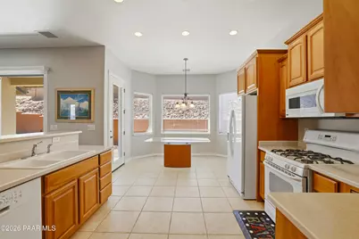 7510 N Outlook Lane, Prescott Valley, AZ 86315 - Photo 11