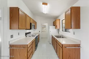 20056 E Tonelea Trail, Mayer, AZ 86333 - Photo 3