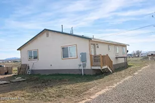 149 W Baja Rd, Paulden, AZ 86334 - Photo 1