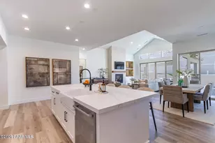 1124 S Lakeview Dr, Prescott, AZ 86301 - Photo 7