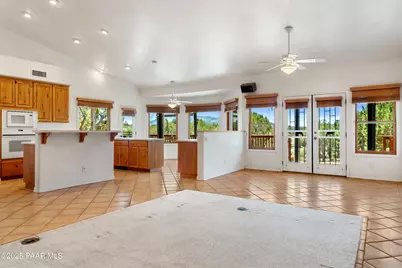 13492 N Iron Hawk Drive, Prescott, AZ 86305 - Photo 11