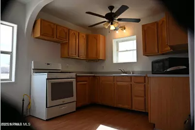 22205 W Old Highway 66 Road, Seligman, AZ 86337 - Photo 11