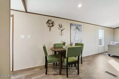 18000 E Quiet Valley Drive, Dewey-Humboldt, AZ 86327 - Photo 9