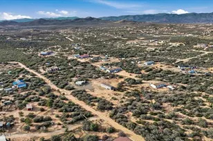 18000 E Quiet Valley Dr, Dewey-Humboldt, AZ 86327 - Photo 23