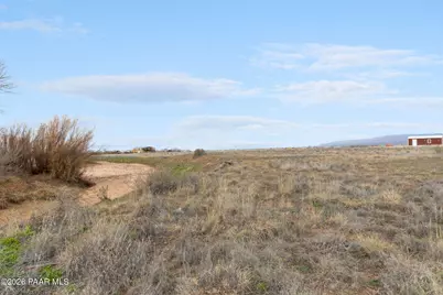 25550 N Leonora Lane, Paulden, AZ 86334 - Photo 9