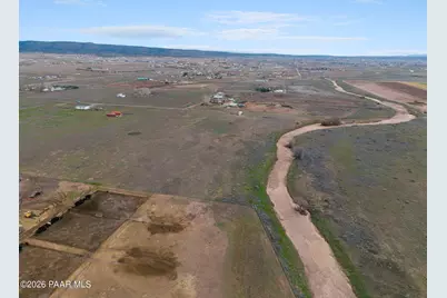 25550 N Leonora Lane, Paulden, AZ 86334 - Photo 15