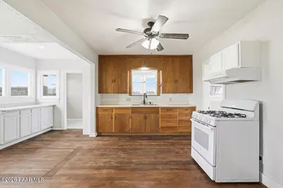 21200 N Old Highway 89, Paulden, AZ 86334 - Photo 9