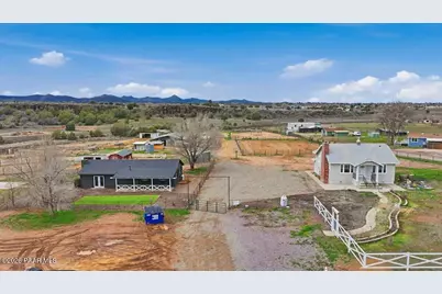 21200 N Old Highway 89, Paulden, AZ 86334 - Photo 1