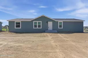 20901 E Park View Ln, Cordes Lakes, AZ 86333 - Photo 1