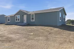 20901 E Park View Ln, Cordes Lakes, AZ 86333 - Photo 7