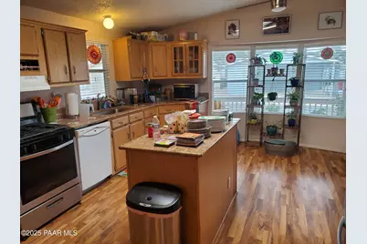 724 N Mesquite Tree Drive, Dewey-Humboldt, AZ 86327 - Photo 7