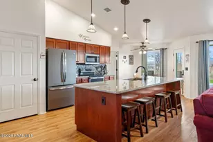 7255 E Mercedes Ct, Prescott Valley, AZ 86315 - Photo 17