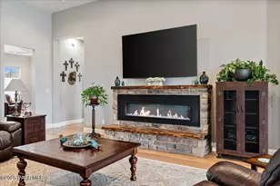 13343 E Cowboy Way, Prescott Valley, AZ 86315 - Photo 9