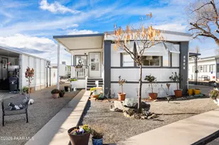 1165 Rocking M Ln, Dewey-Humboldt, AZ 86327 - Photo 1