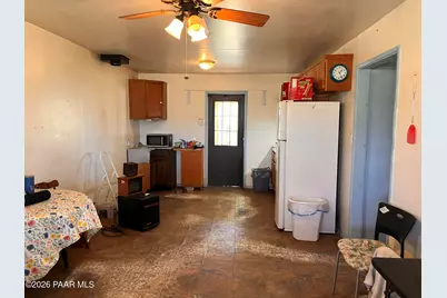 3140 S Iron Springs Road, Skull Valley, AZ 86338 - Photo 5