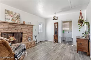 46812 8th St, Ash Fork, AZ 86320 - Photo 7