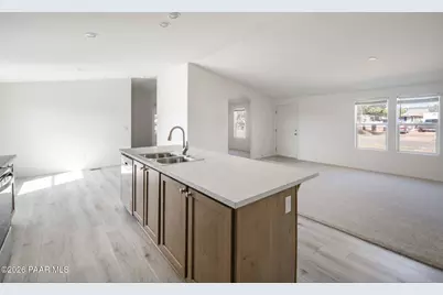 20921 E Park View Lane, Cordes Lakes, AZ 86333 - Photo 17