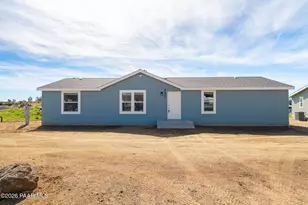 20921 E Park View Ln, Cordes Lakes, AZ 86333 - Photo 5